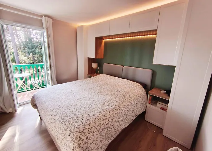 Belle Maison Avec Acces Piscine Et Golf Lacanau
